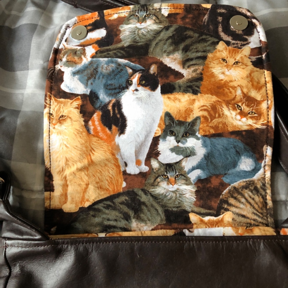 Purse - Picture 2 of 7